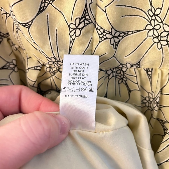 Lena • Floral Yellow Babydoll Cotton Blend Dress Puff Sleeves Sz Sm Cottagecore - Picture 9 of 9